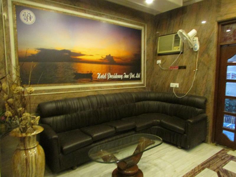 כלכותה Hotel Presidency Inn מראה חיצוני תמונה