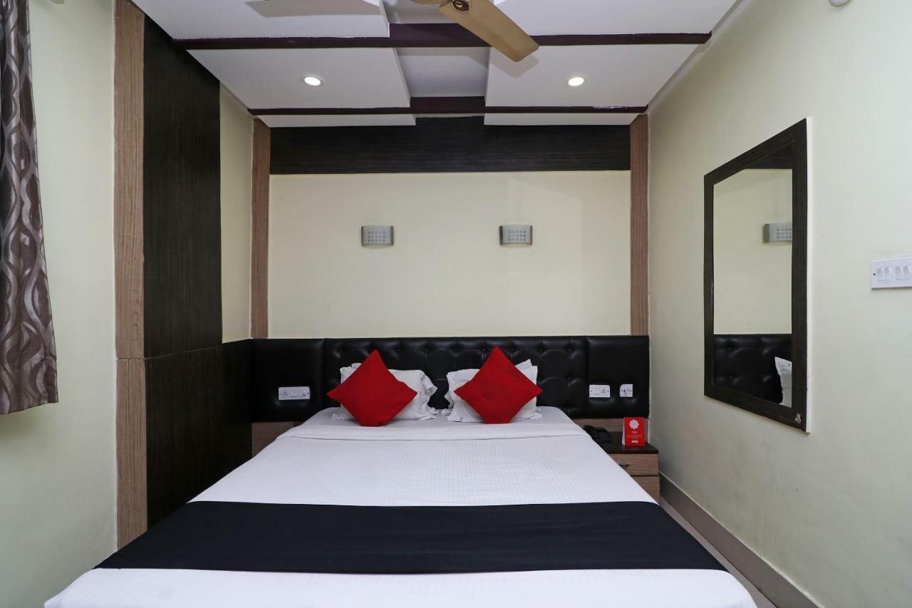 כלכותה Hotel Presidency Inn מראה חיצוני תמונה